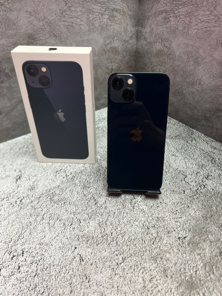Смартфон iPhone 13 128 Gb 90%