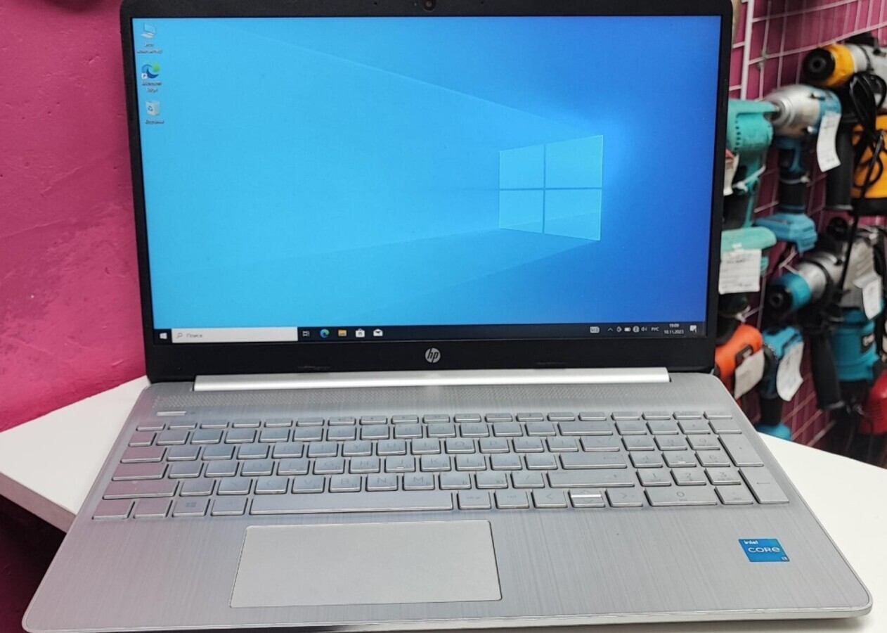 Ноутбук HP  15s-fq2052ur