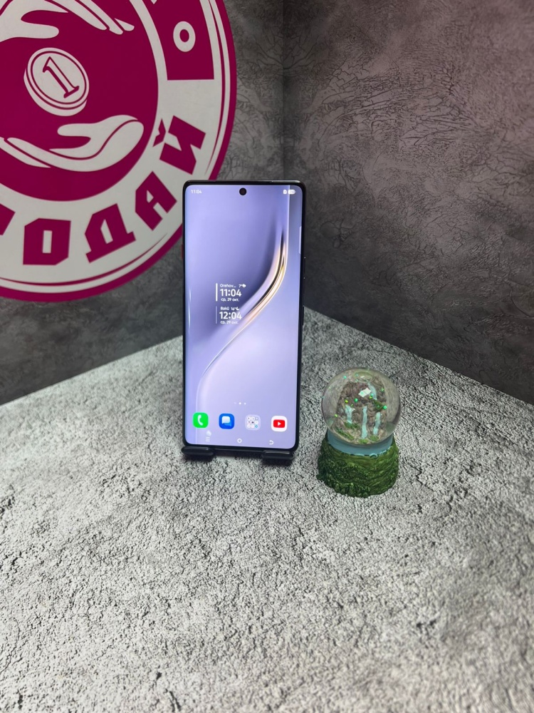 Мобильный телефон Tecno CAMON 40 Pro 8/256