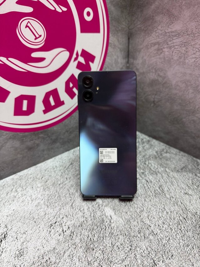 Смартфон Samsung A06 4-64gb
