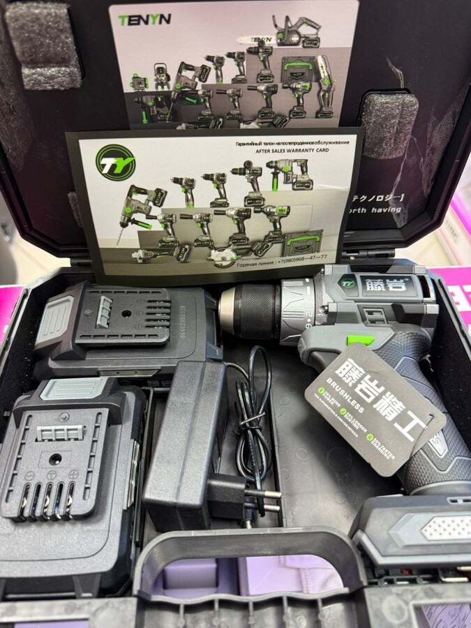 Шуруповерт Tenin 21V