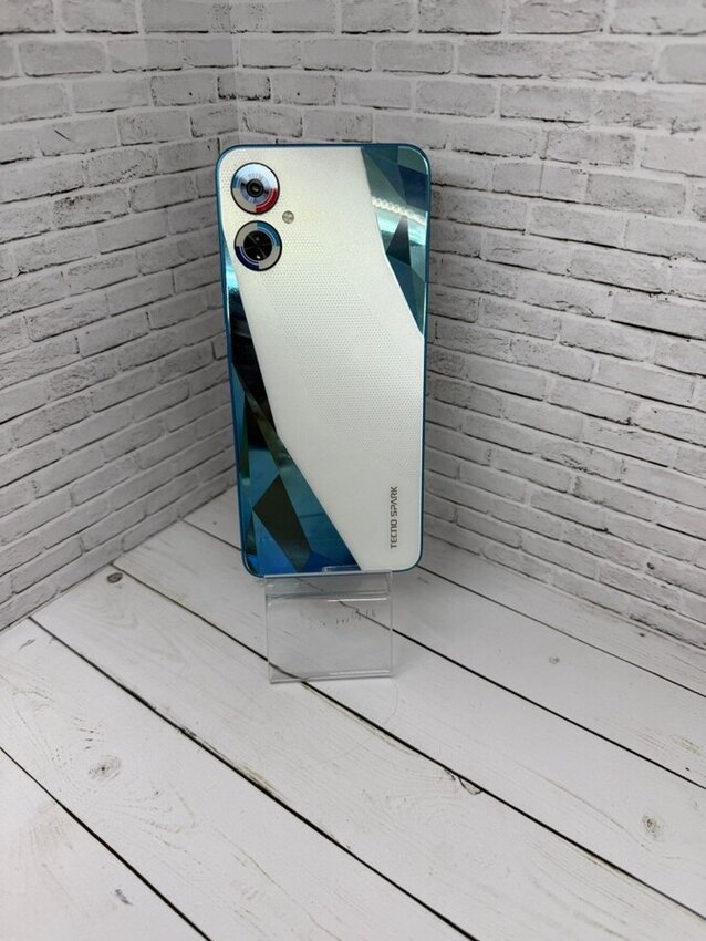 Мобильный телефон Tecno Camon 19 neo