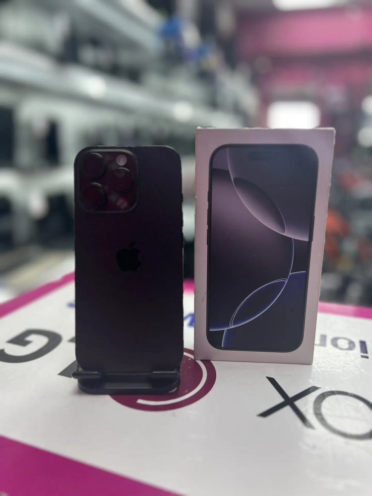 Смартфон iPhone 16 PRO 128 Гб, 100%